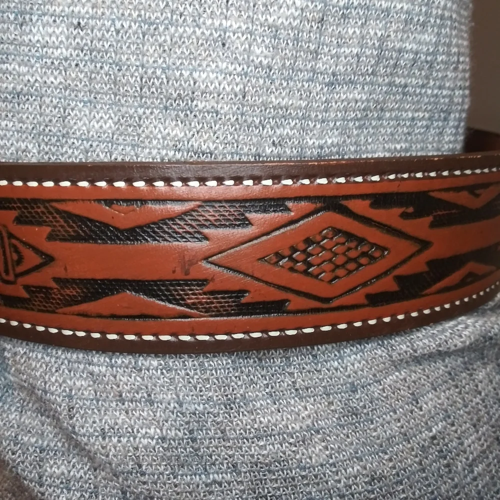 Vintage 70's Unisex Tooled Looking Boho/Western Faux Leather Thunderbird Belt